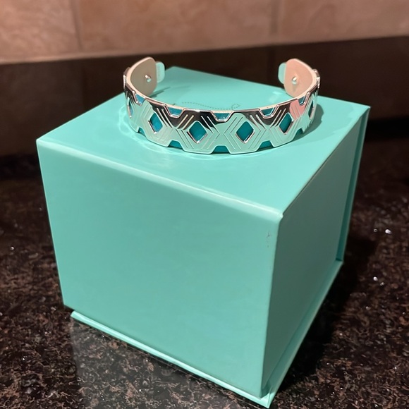 Les Georgettes by Altesse silver customizable jewelry in leather bracelet - Picture 3 of 6